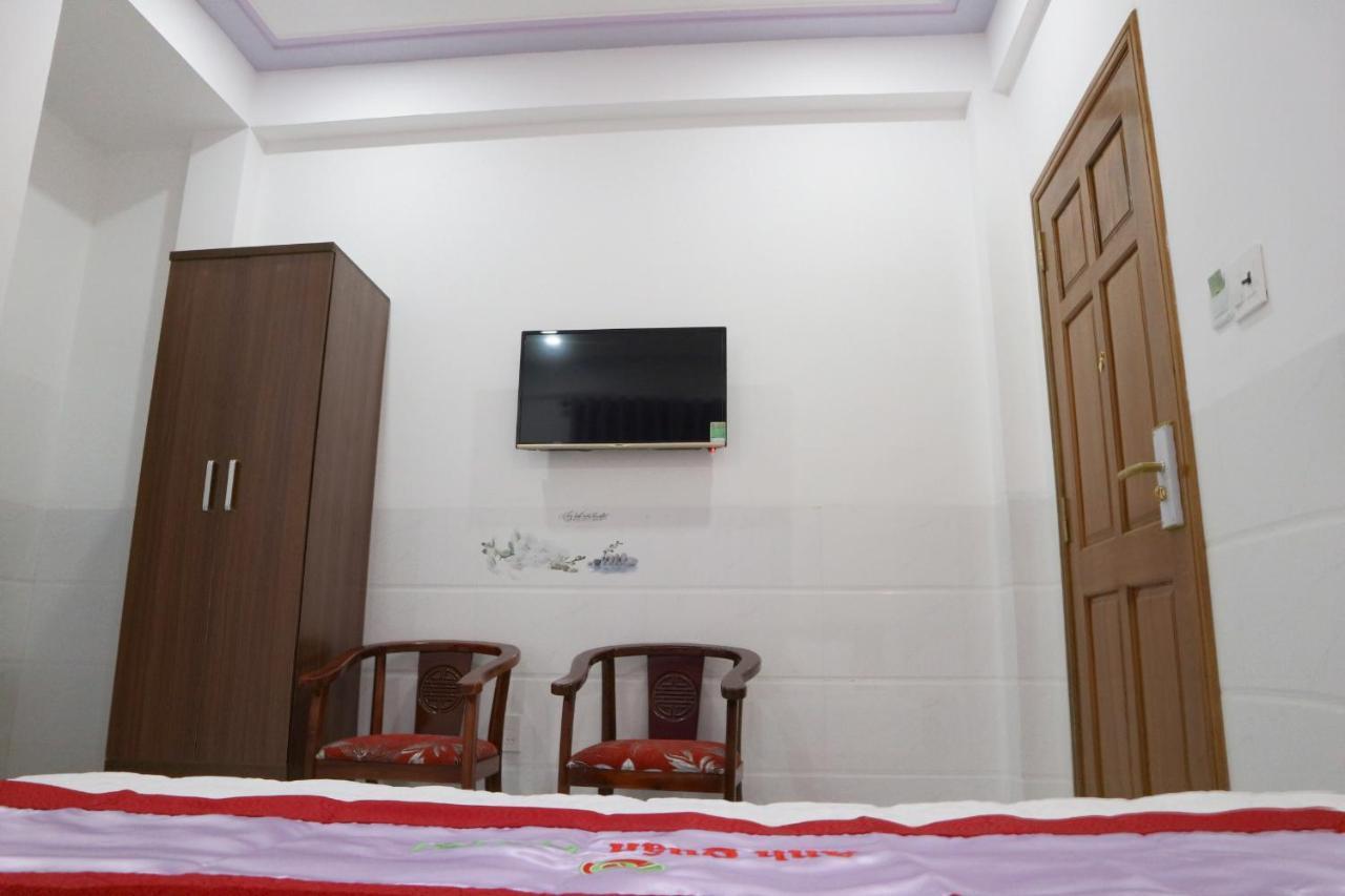 Anh Quan Hotel กวีเญิน ภายนอก รูปภาพ
